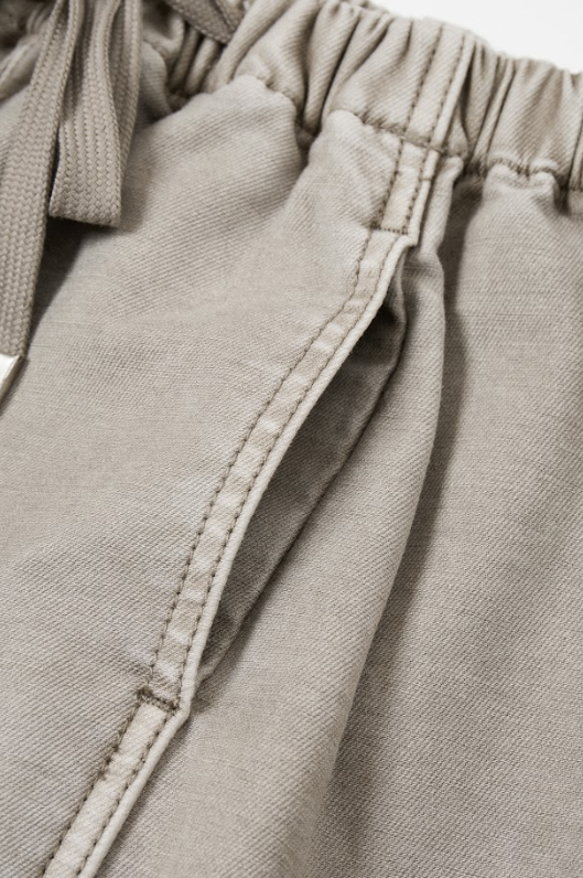 Washed Twill Barrel Pants: Taupe