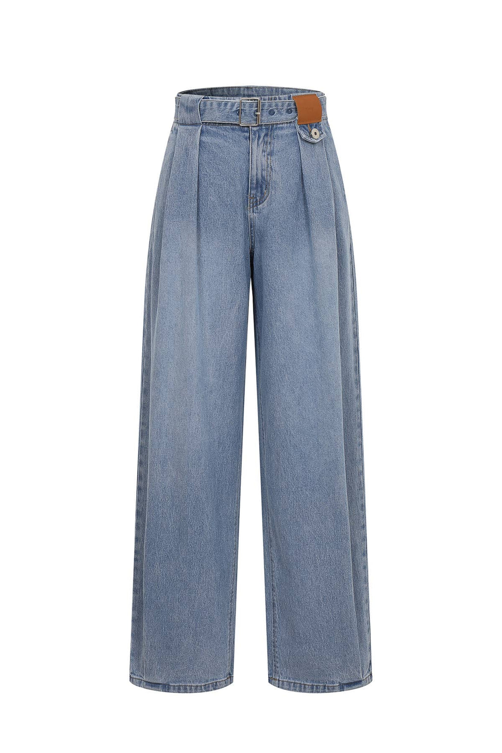 Pleated Loose Fit Jeans with Belt: Med Blue